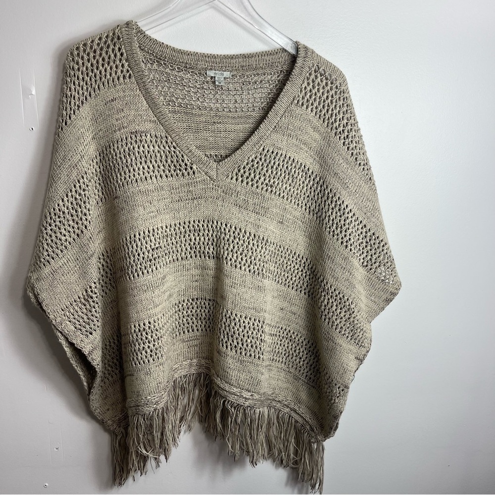 ecote boho v-neck fring bottom cape style sweater size medium 1657